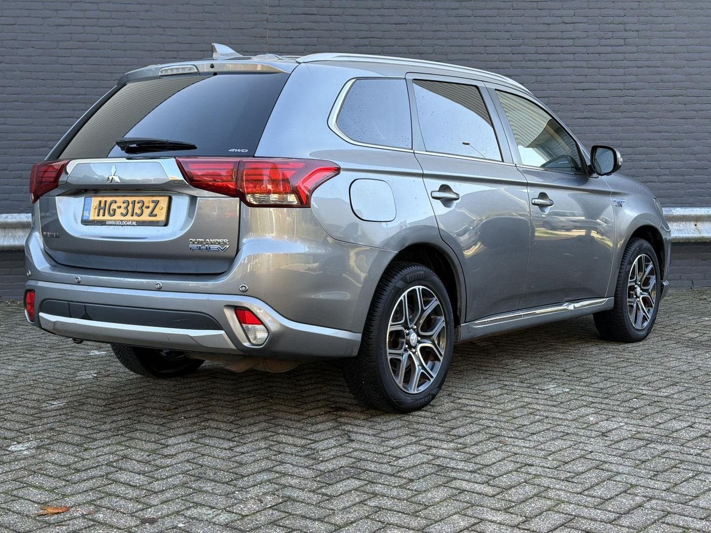 Mitsubishi Outlander 2.0 PHEV Instyle+ | Leder | Pano | Clim, Auto's, Zwart, 52 km, 89 kW, Bedrijf