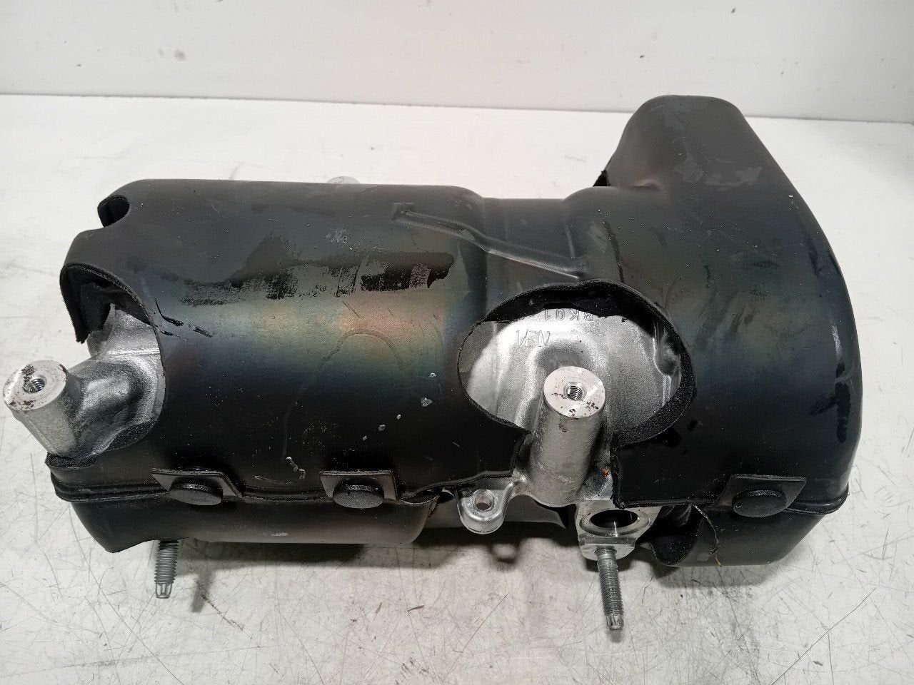 Airco pomp Tesla Model Y, Onderdelen@venauto.nl, Van der Ven Autorecycling B.V., Gebruikt, Ettenseweg 76, 4706 PB Roosendaal, The Netherlands