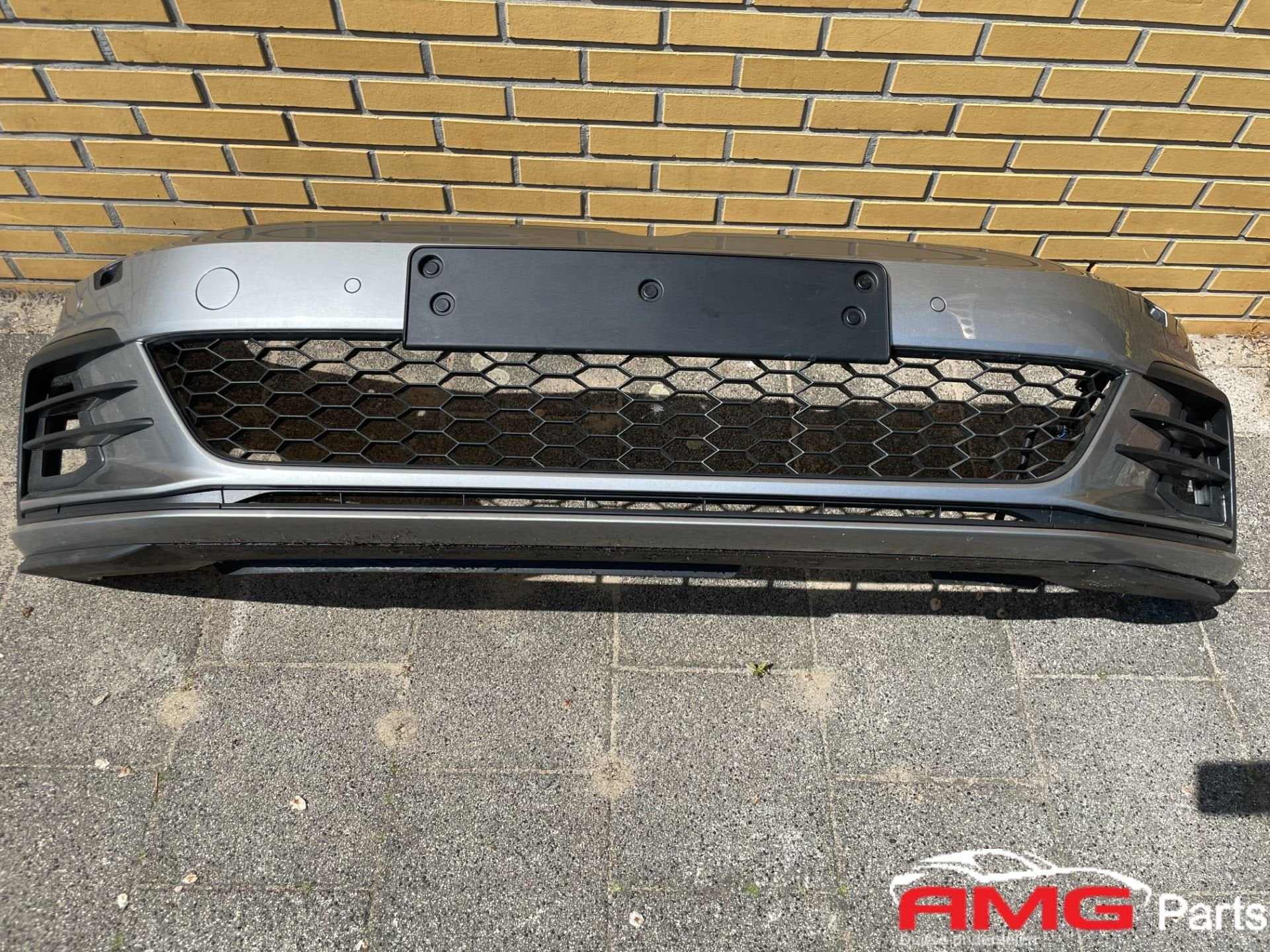 Vw Golf 7.5 GTI GTD Voorbumper 4 PDC, Volkswagen, Volkswagen AG, Nieuw, Vw@volkswagen.de