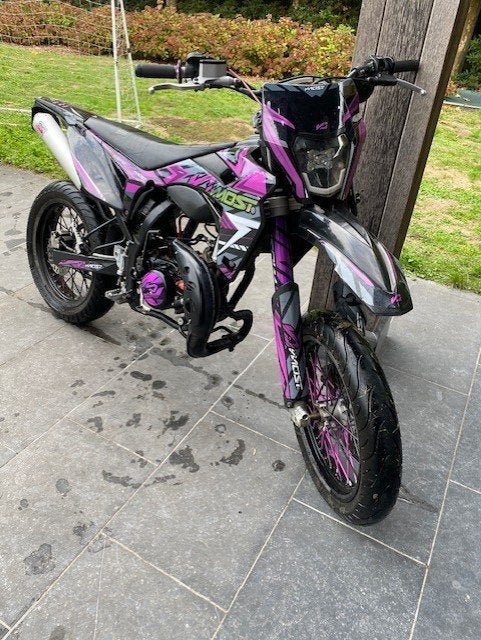 Sherco SMR-S 2025, Fietsen en Brommers, Ophalen, 6 versnellingen, Sherco, 50 cc