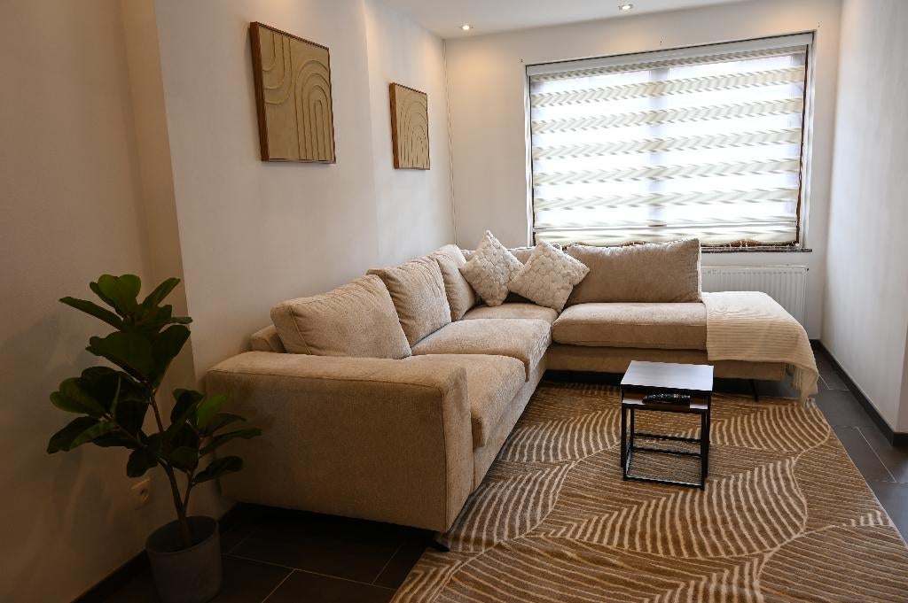 High-standard House – Near Aeropole & Charleroi Airport, Immo, Expat Rentals, Ransart, 2 pièces, Maison 2 façades, 110 m²