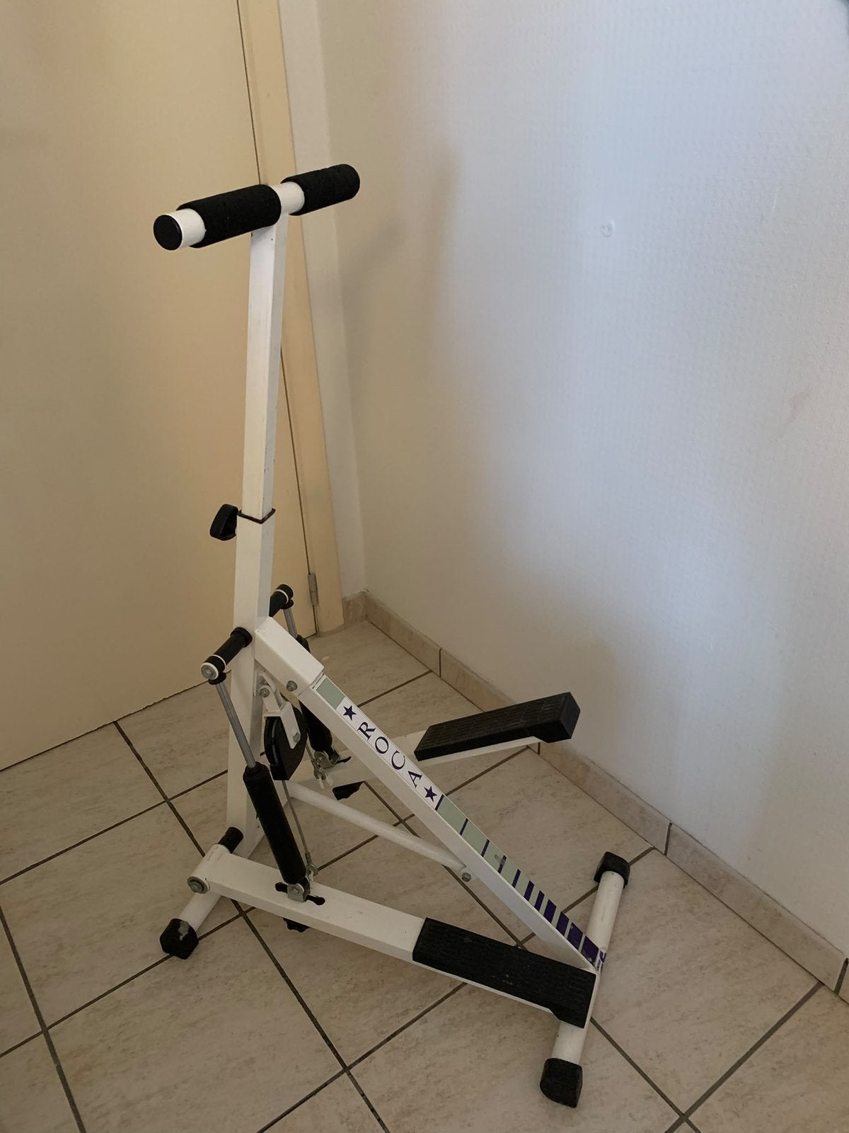 Hometrainer, Sport en Fitness, Ophalen of Verzenden, Zo goed als nieuw, Metaal, Hometrainer