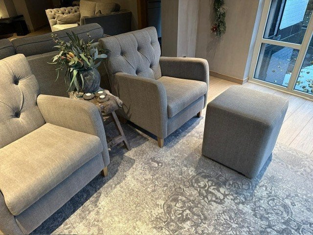 Unieke Olav landelijk chique fauteuils +poefs +gratis tapijt, Huis en Inrichting, Ophalen, Eenpersoons, 75 tot 100 cm, Landelijk