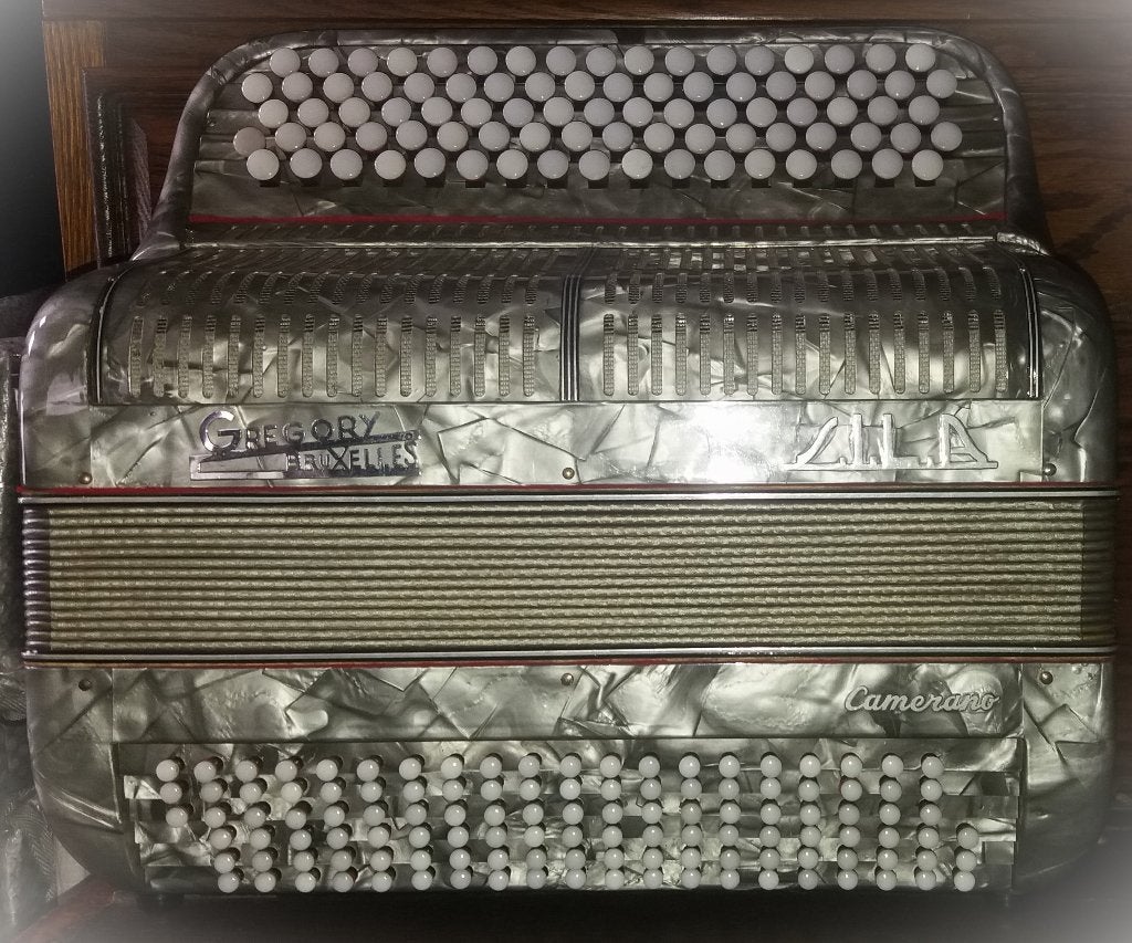 Vintage SILA accordeon, Do.1, Autres marques, Avec valise, Enlèvement, Utilisé