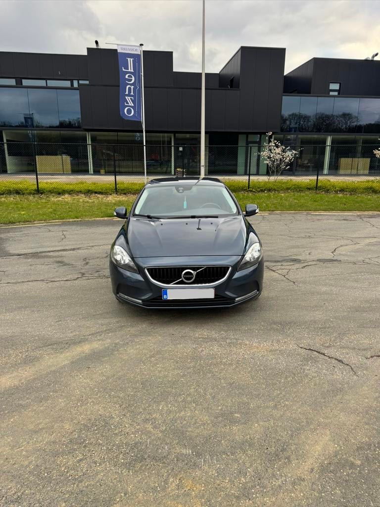Volvo v40 D2 2016, moet snel weg., Auto's, Voorwielaandrijving, Stof, Blauw, 5 deurs