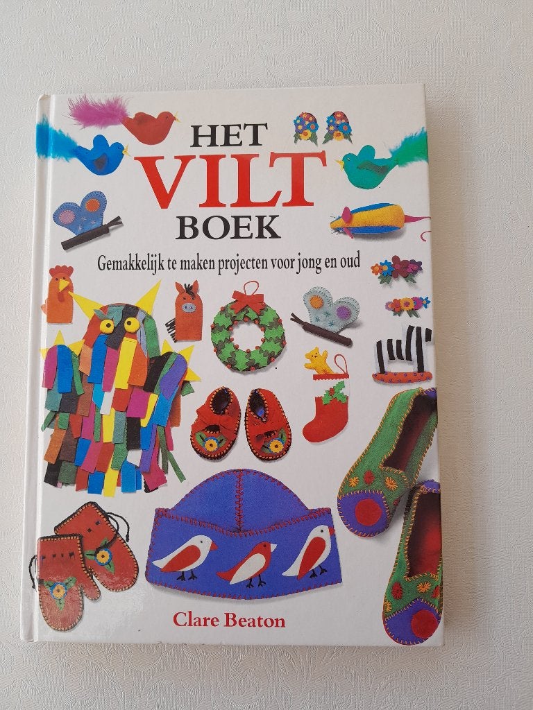 VILT BOEK, Boeken, Ophalen, Zo goed als nieuw, Borduren en Naaien, Geschikt voor kinderen