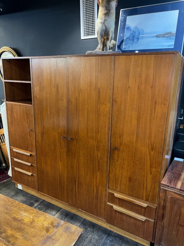 Garde robe 4 portes 3 tiroirs année 50, Maison & Meubles, Enlèvement ou Envoi, ., ., .
