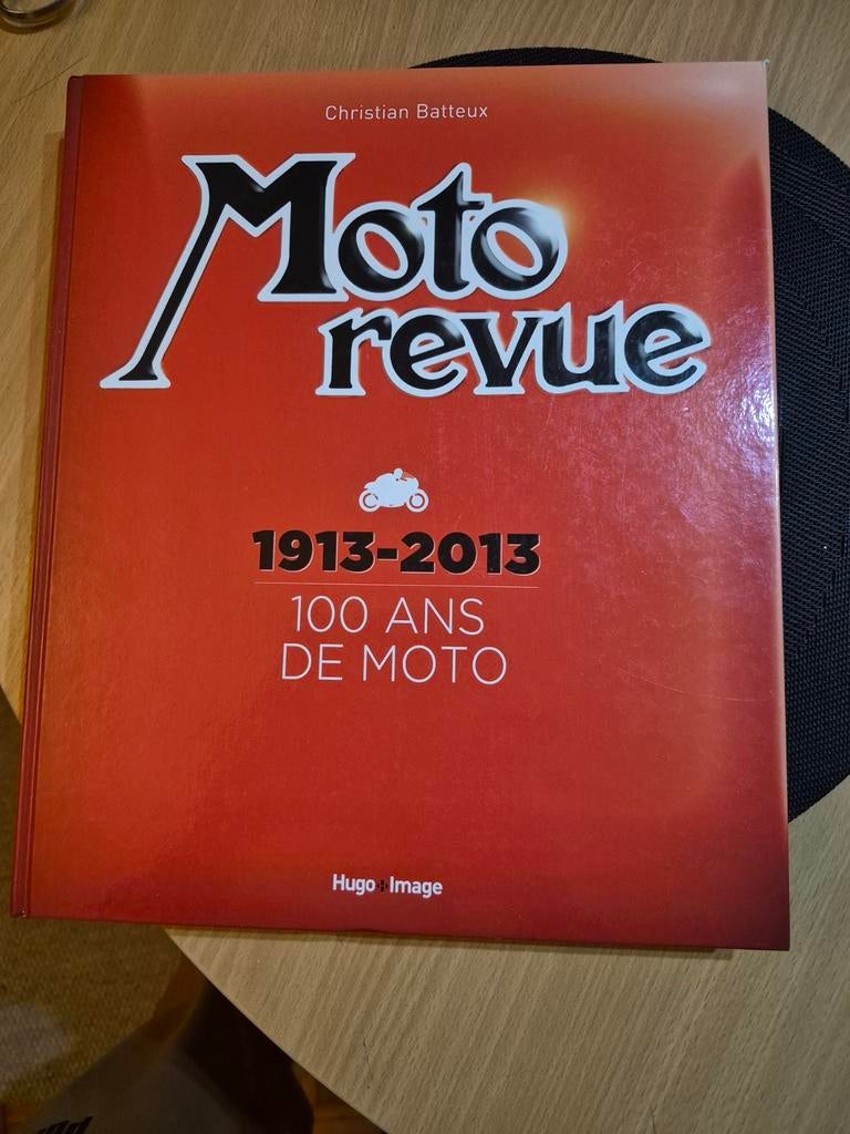 Boek Moto Review 100 jaar motorrijden (1913-2013) - Hugo Ima, Boeken, Ophalen of Verzenden