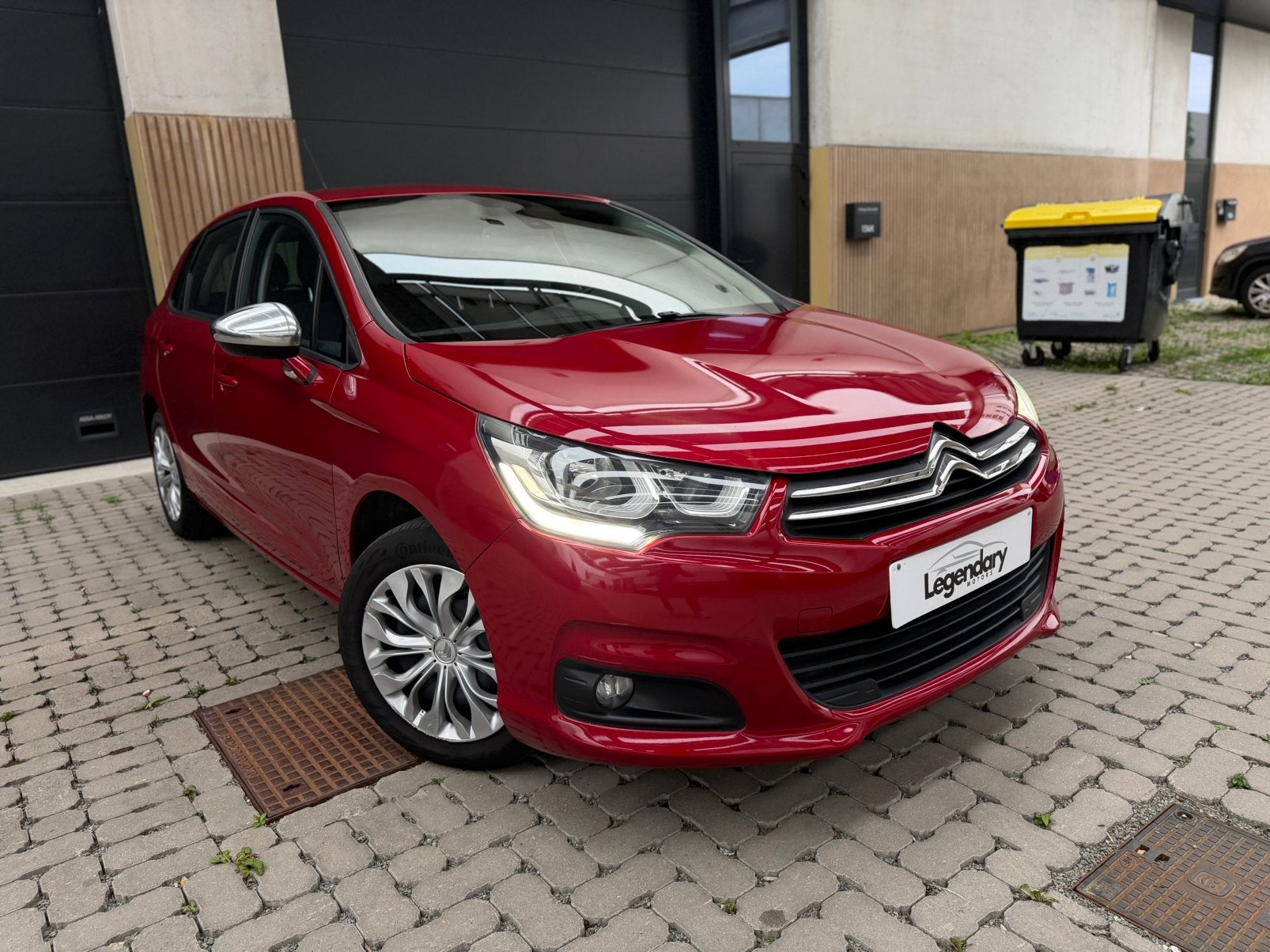 Citroen C4 C4 1.2 PureTech Business GPS S, Autos, Rouge, Achat, Euro 6, Entreprise