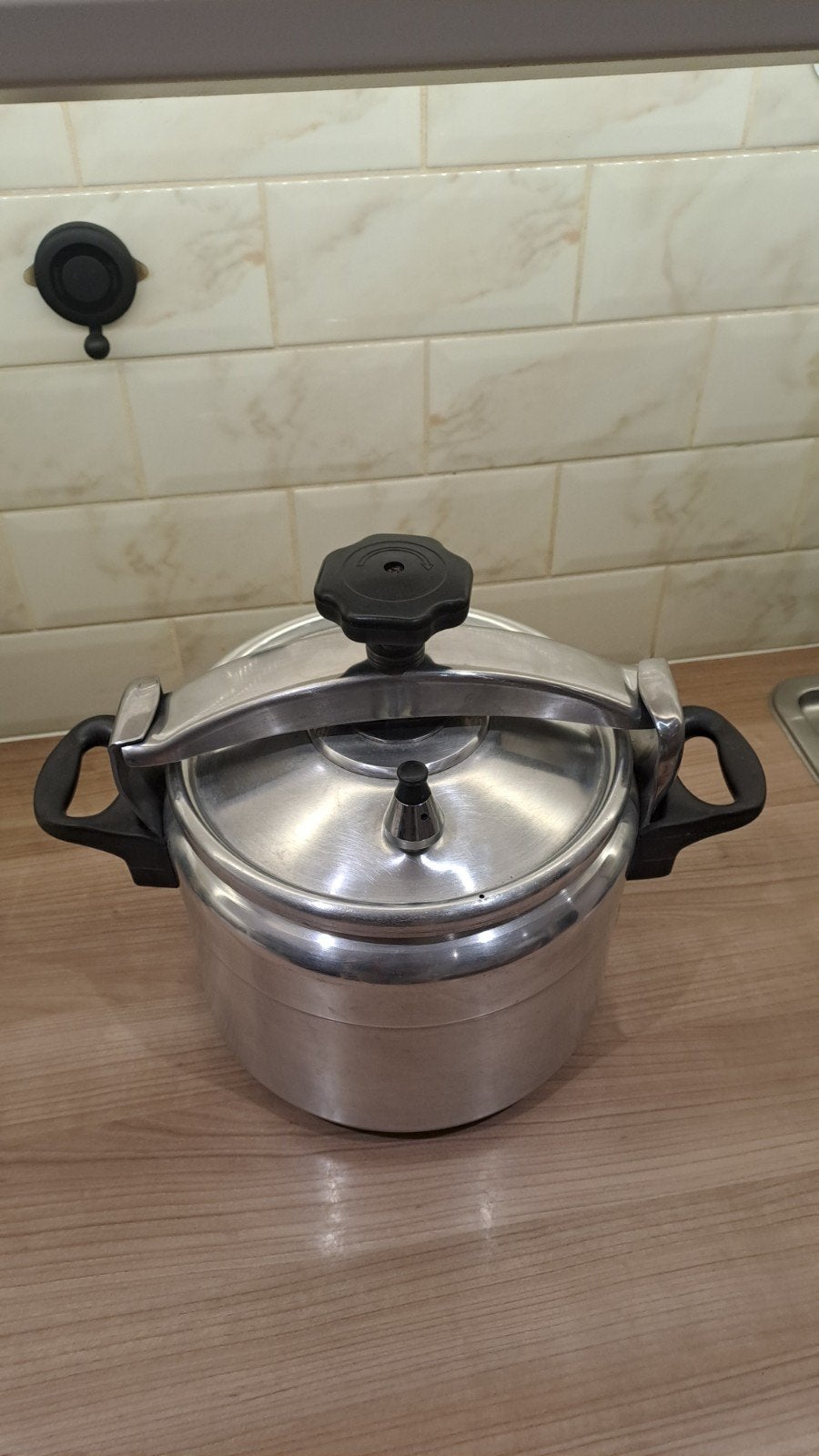 cocotte à pression de 10 litres, Enlèvement, Cocotte