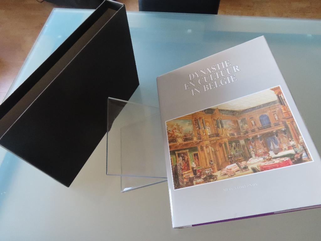 NIEUWSTAAT / Dynastie en cultuur in België  Herman Balthazar, Enlèvement ou Envoi, Comme neuf, Autres sujets/thèmes, Herman Balthazar