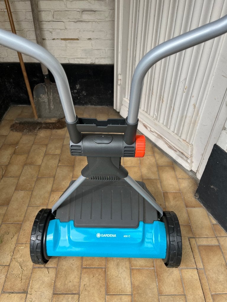 Gardena Grasmaaier Handmaaier 400C, Jardin & Terrasse, Tondeuses à gazon, Tondeuses à gazon manuelles, Comme neuf, 40 à 49 cm