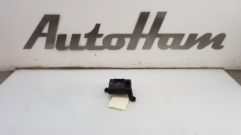 COMPUTER DIVERSEN Ford Focus 3 Wagon (01-2010/02-2020), Gebruikt, Henry-Ford-Straße  1
50735  Köln, DE, Ford-Werke GmbH, Kunden@ford.com