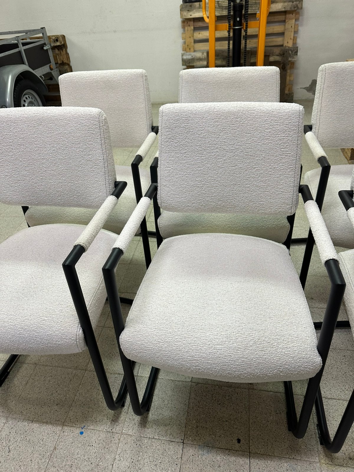 6 moderne eetkamerstoelen, Maison & Meubles, Chaises, Enlèvement, Blanc, Modern, Métal
