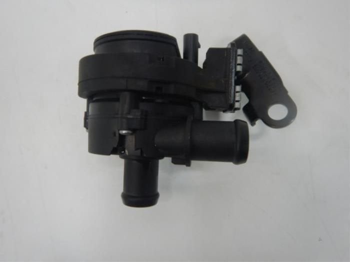 Extra waterpomp Volkswagen Golf (22729266), Auto-onderdelen, Ophalen of Verzenden, Gebruikt