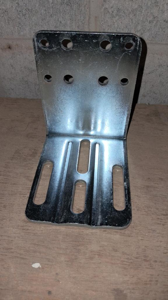 Zware winkelhaak 4mm dik, Ophalen