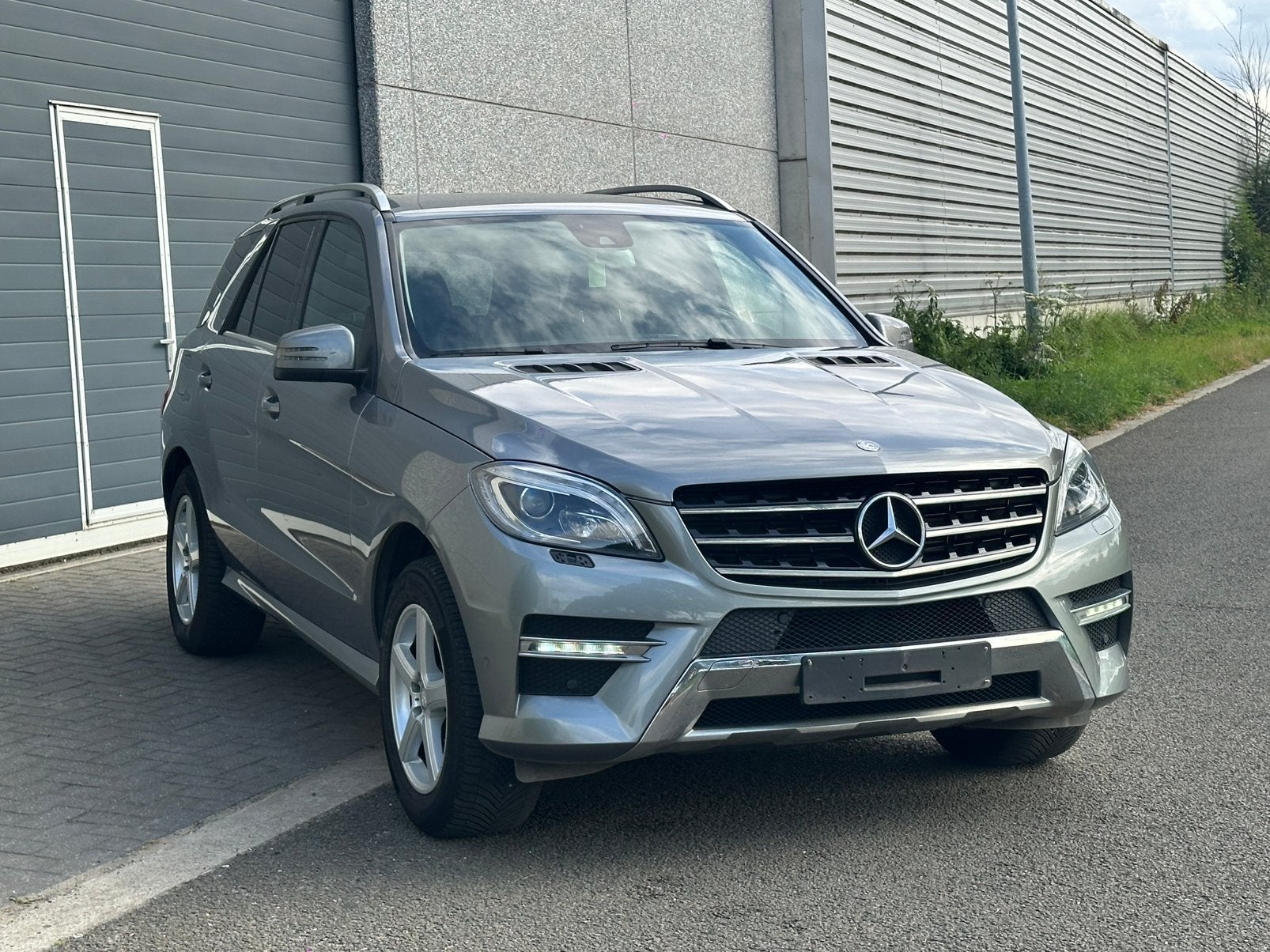 Mercedes ML250 AMG Pack Euro 6B 2012 188 000Km Navi/Camera, Auto's, Mercedes-Benz, Automaat, Euro 6, Bedrijf, Diesel