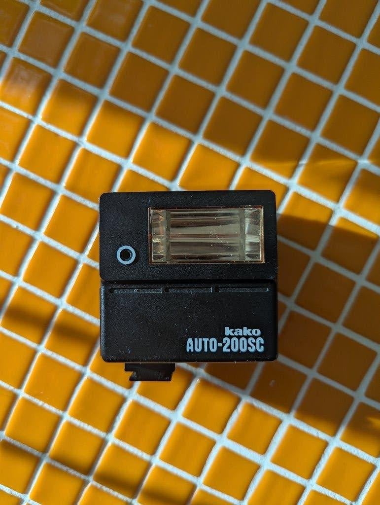 Kako 200SC flash, Audio, Tv en Foto, Foto | Flitsers, Gebruikt, Flitslamp, Nikon, Ophalen