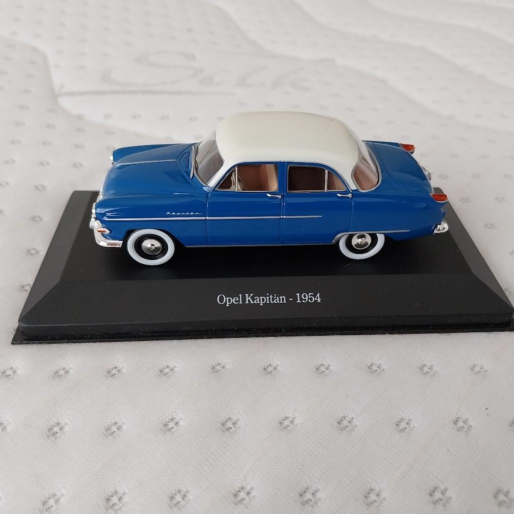 Miniatuurauto Opel Kapitan  1/43, Hobby en Vrije tijd, Ophalen of Verzenden, Nieuw, Auto, Overige merken
