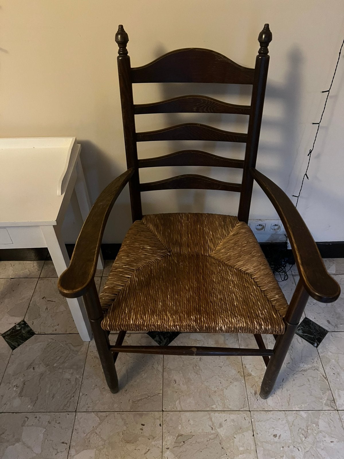 Fauteuil ancien anglais Ladder Back – bois & assise tressée, Enlèvement