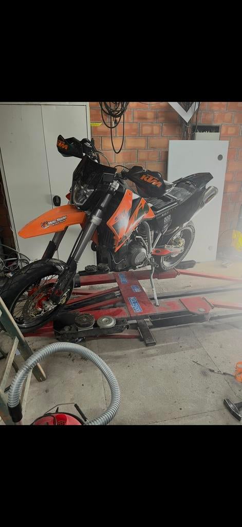 Ktm 660 lc4, Particulier