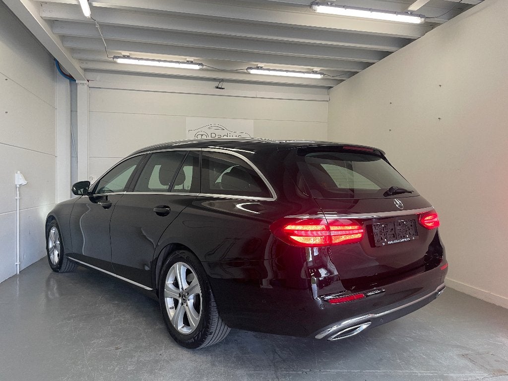 Mercedes-Benz - E200dT - Camera - Navigatie, Cuir, Achat, Entreprise, https://public.car-pass.be/vhr/09a43e99-3f57-42f4-98a9-81f591626ce1