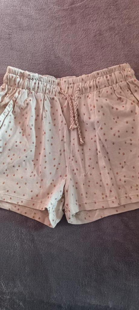 Short court beige à pois dorés H&M taille 140, Enfants & Bébés, Vêtements enfant | Taille 140, Comme neuf, Fille, Pantalon, Enlèvement ou Envoi