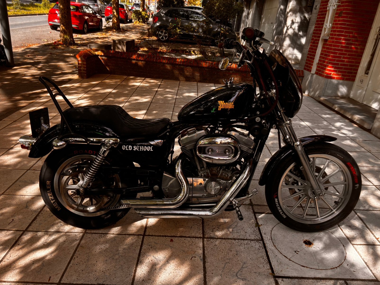 Sportster 883 XLH, Motos, Particulier