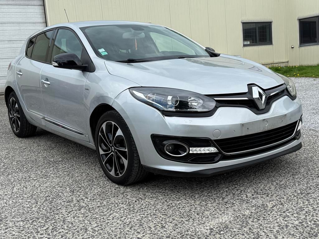 Renault Megane 1.2tce automatische Bose-editie, Auto's, 4 cilinders, 1196 cc, Leder en Stof, Bedrijf