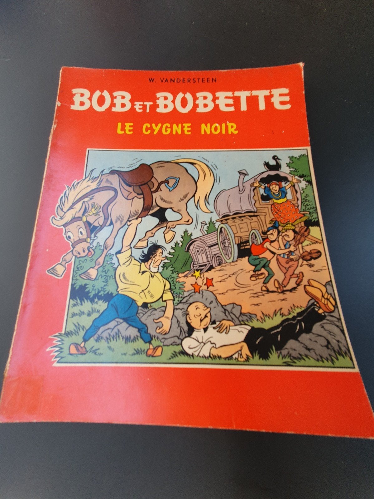 Bob et bobette le cygne noir réédition 1960, Enlèvement ou Envoi