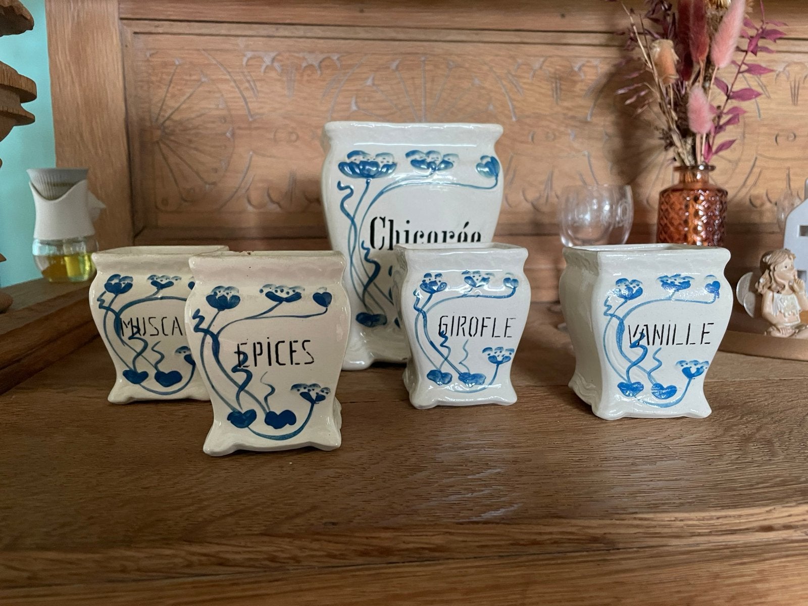 Franse kruidenpotjes, Ophalen