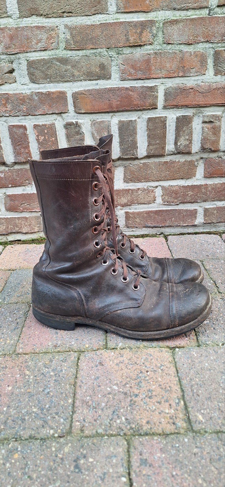 Laarzen US, Verzamelen, Ophalen