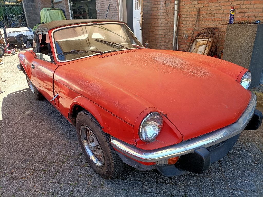 Voiture classique Triumph Spitfire 1500 1979, Autos, Oldtimers & Ancêtres, Particulier, Triumph, Essence, Cabriolet, 2 portes