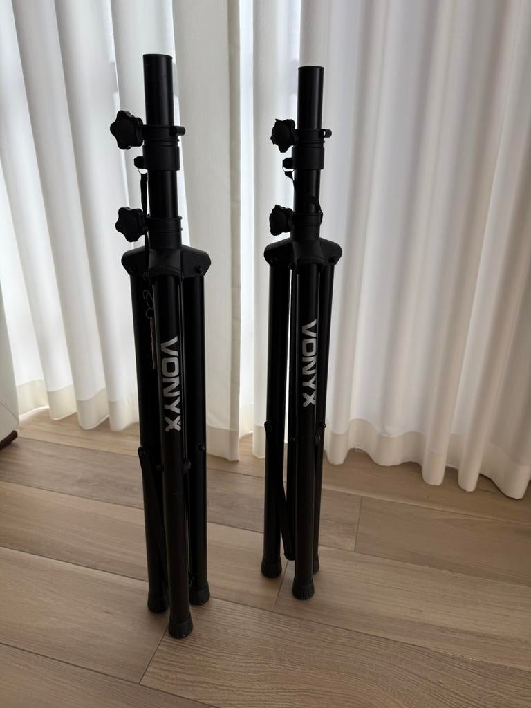 2x statief voor lichten of speakers, Muziek en Instrumenten, Ophalen, Gebruikt