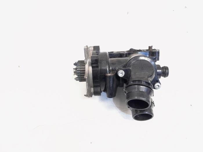 Pompe à eau d'un Skoda Octavia, -, 3 mois de garantie, Utilisé, Skoda