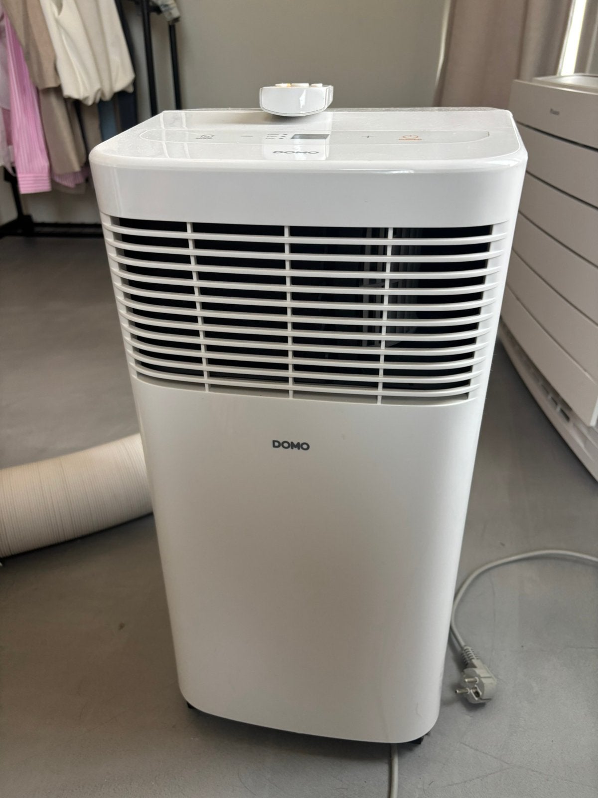 2 DOMO MOBILE AIRCO’S, Elektronische apparatuur, Airco's, Ophalen, Zo goed als nieuw, Mobiele airco, Afstandsbediening
