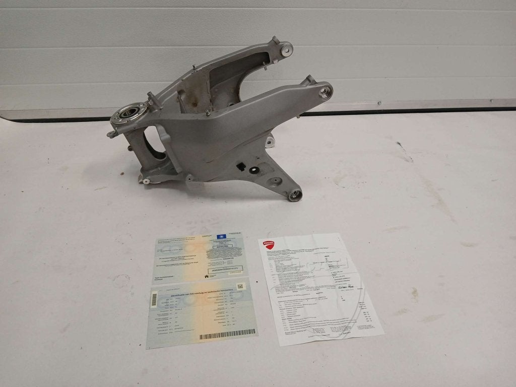 Duacti Panigale V4 frame met kenteken, Motoren, Niet ingevuld, Niet ingevuld, Niet ingevuld