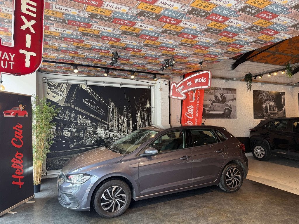 Volkswagen Polo 1.0 TSI Life Business DSG * CAMERA * CARPLAY, Autos, Volkswagen, Rétroviseurs électriques, Argent ou Gris, Achat