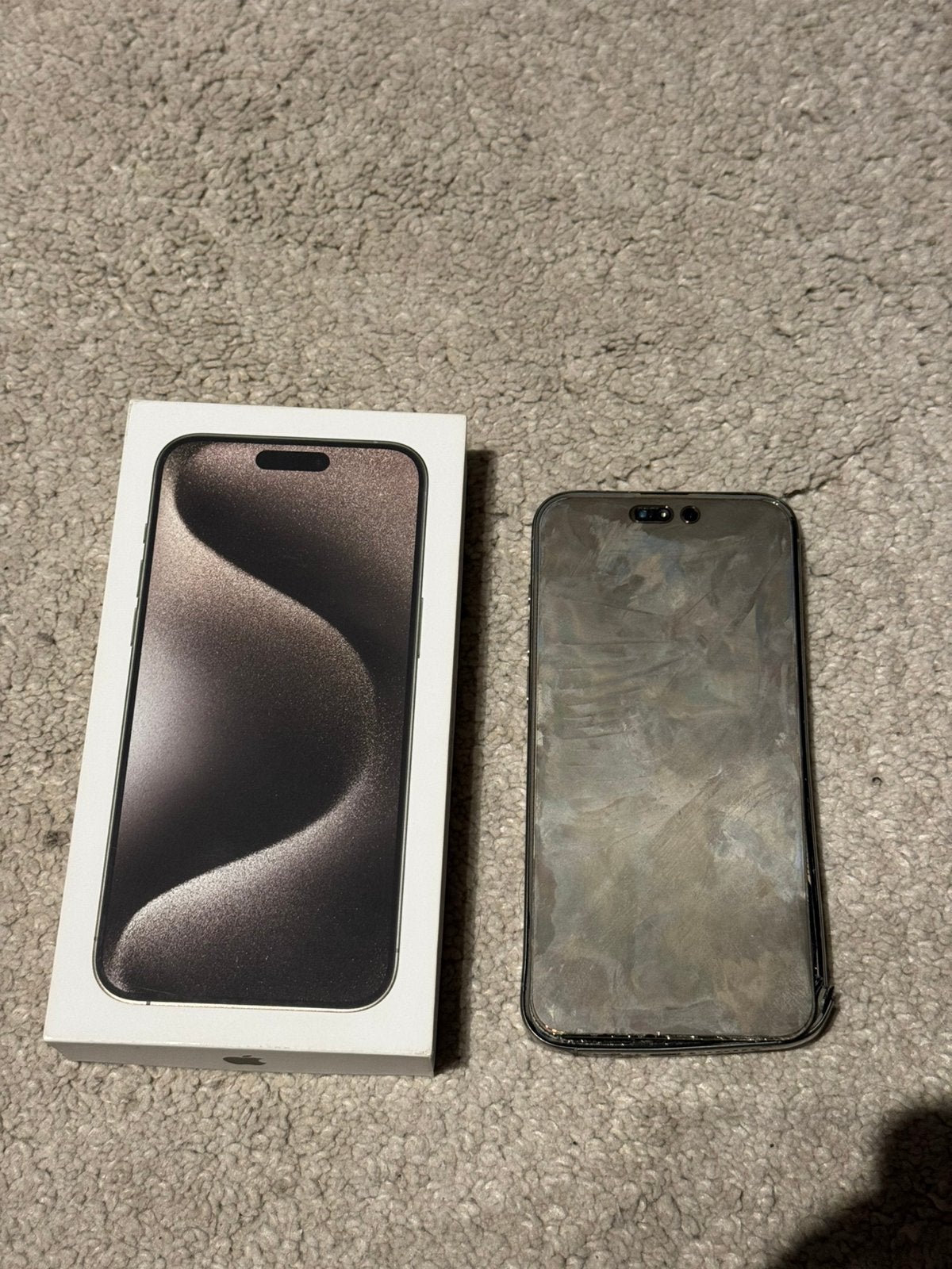 iPhone 15 PRO MAX VOOR ONDERDELEN, Telecommunicatie, 256 GB, IPhone 15 Pro Max, Ophalen of Verzenden, Zo goed als nieuw