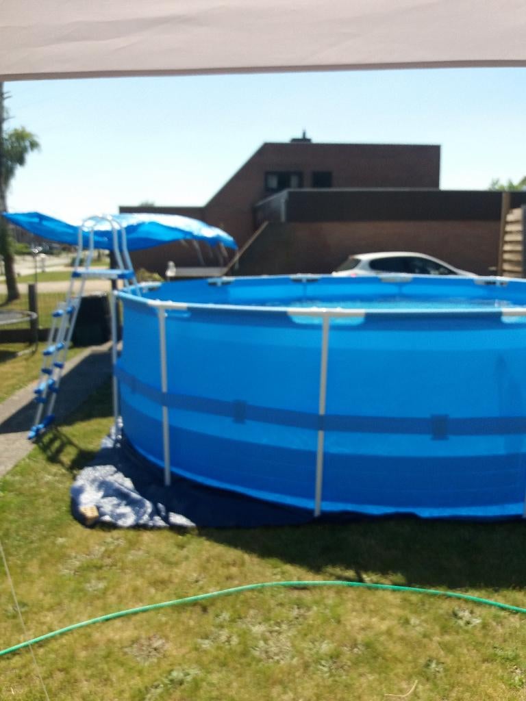 Rond zwembad met trap 4.5m x1.22m, Enlèvement, Comme neuf, Filtre