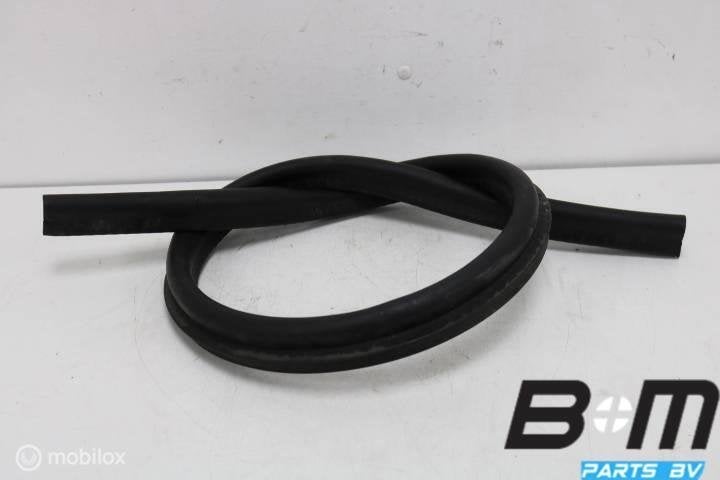 Parafaanrubber Audi A3 8V 8V0823723, Autos : Pièces & Accessoires, Autres pièces automobiles, Utilisé