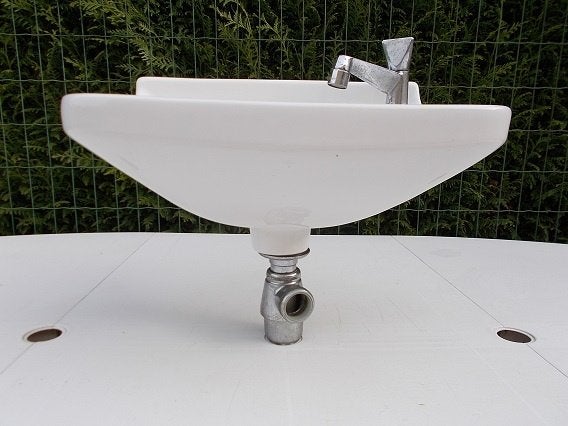 lavabo klein model, Doe-het-zelf en Bouw, Ophalen, Zo goed als nieuw, Steen, Wastafel