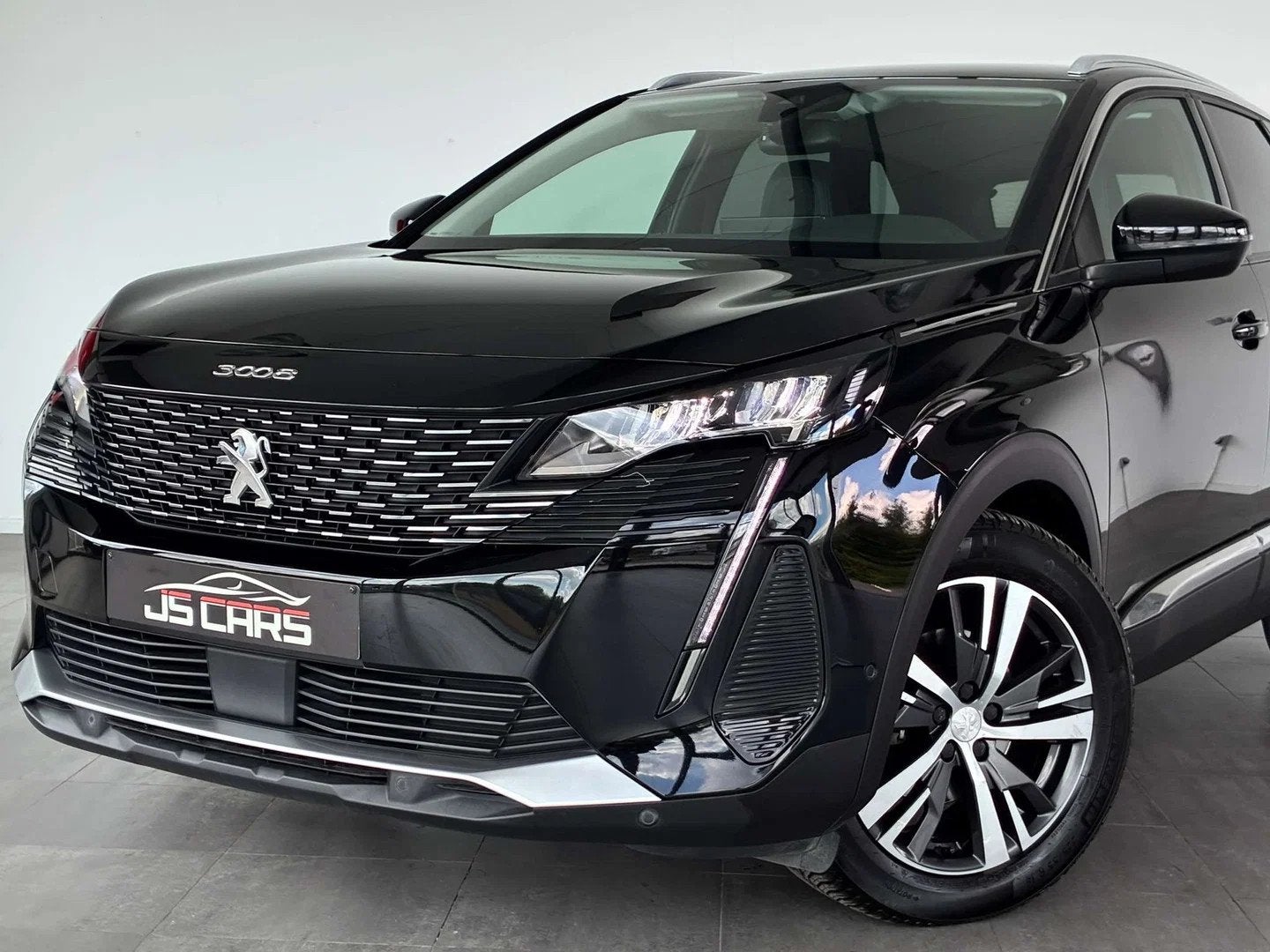 Peugeot 3008 1.2 Essence Allure 1ERPRO-COCKPIT-CARPLAY-GPS-C, Automaat, Stof, Gebruikt, 1199 cc