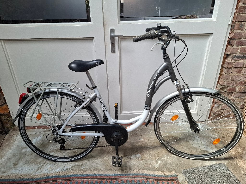 Vrouwenfiets, Fietsen en Brommers, 53 tot 56 cm, Velgrem, Versnellingen, Zo goed als nieuw