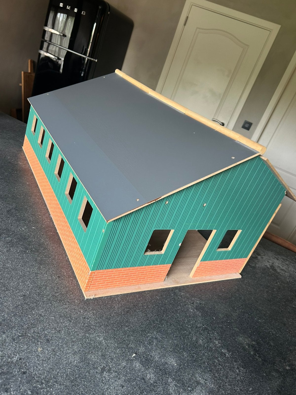Houten stal - gebruikte staat, Ophalen