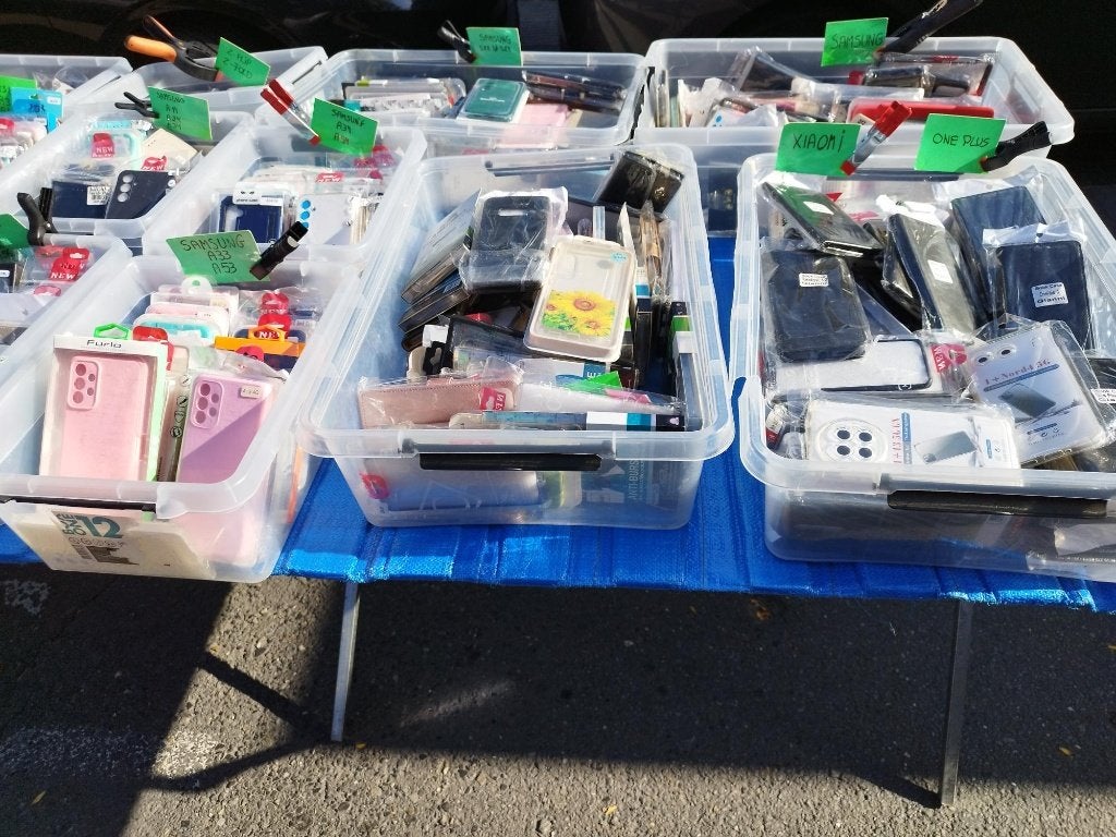 Groot lot GSM-accesssoires, Télécoms, Enlèvement, Neuf, Apple