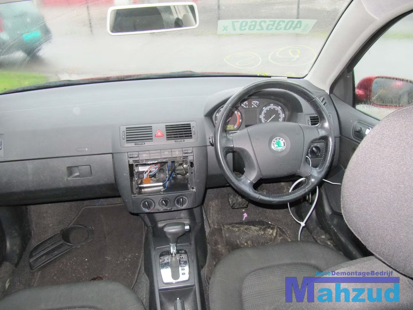 SKODA FABIA 5 DEURS INTERIEUR ZWART COMPLEET, Tr. Vaclava Klementa 869
293 01  Mlada Boleslav, CZ, Skoda, Skoda Auto a.s., Gebruikt