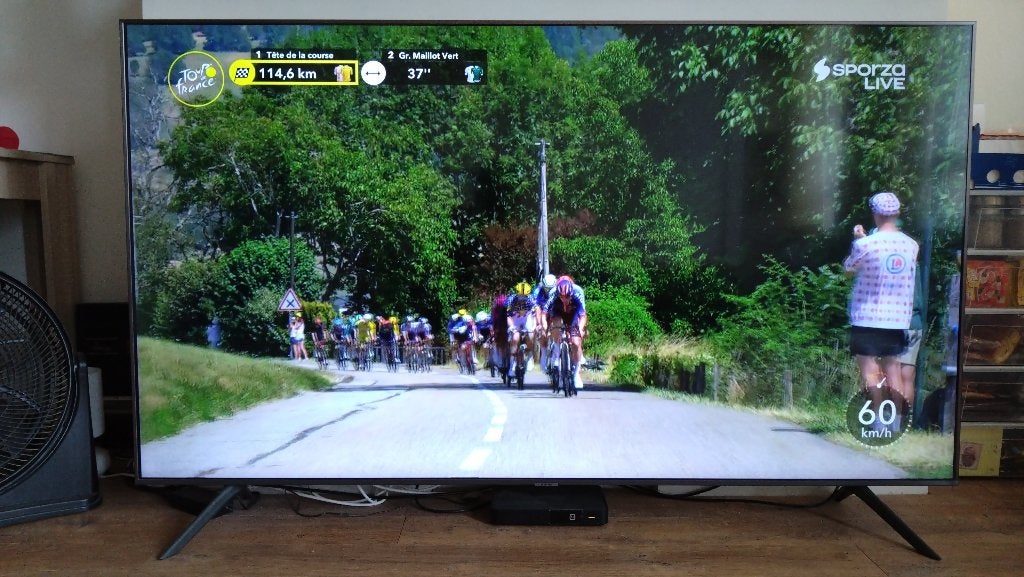 Samsung Crystal UHD 70 pouces TU7100, TV, Hi-fi & Vidéo, Télévisions, Comme neuf, LED, 100 cm ou plus, 4k (UHD), Samsung, 50 Hz