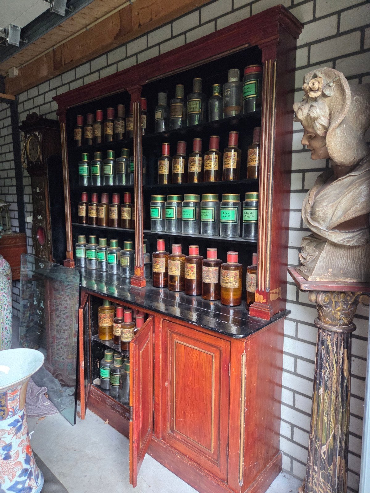 Zeer mooie antieke grote apothekerskast, Ophalen