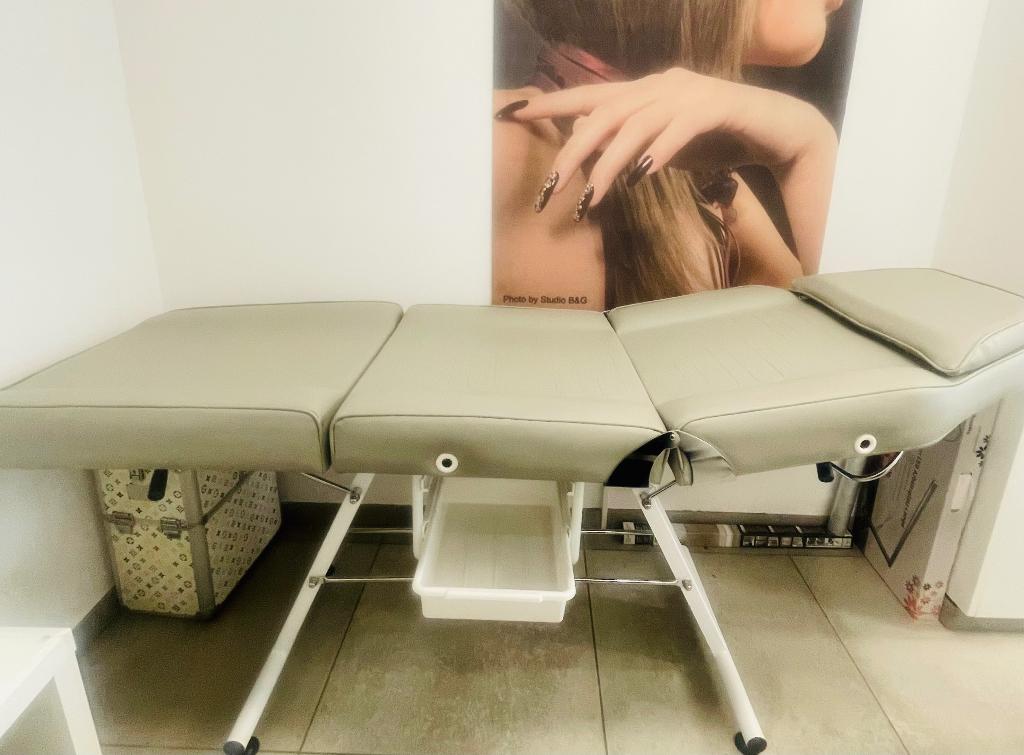 Massage / pedicure behandeltafel, Ophalen, Zo goed als nieuw, Lichaamsverzorging